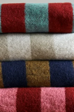 Aisles wool blanket 130x180 cm, Green