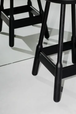 Albert barstool 50 cm, Dark stained oak
