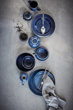 Amera cup and saucer, Blue