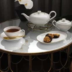 Anmut Gold teacup saucer, White