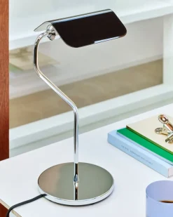 Apex table lamp, Iron black