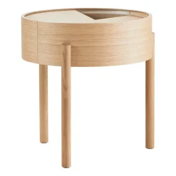 Arc side table, Oiled oak