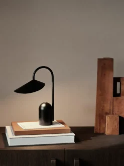 Arum portable lamp, Black