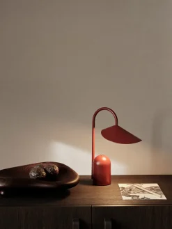 Arum portable lamp, Oxide Red