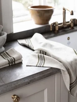 Astrid kitchen towel 50x70 cm, Olive
