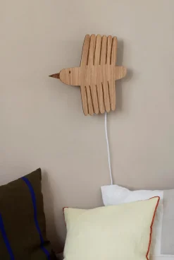 Bird wall lamp, Oiled oak