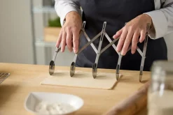Blomsterbergs dough cutter with 5 wheels, Steel
