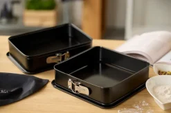 Blomsterbergs rectangular springform pan 28x20x6 cm, Stainless steel
