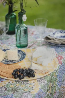 Botanic Garden tablecloth 145x250 cm, Multi-blue