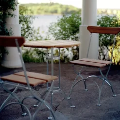 Bryggeri tripod table, Oak oil-hot-dip galvanized stand