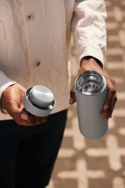 Carter Carry thermos mug 59 cl, Matte grey