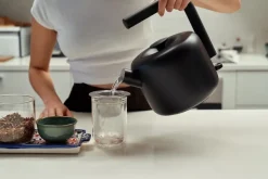 Clyde electric kettle 1.5 L, Matte black