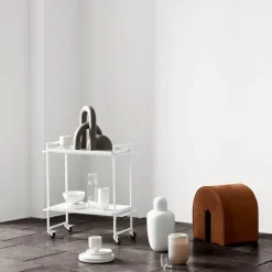 Curved pouf, Leather black