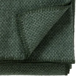 Domino wool throw, green