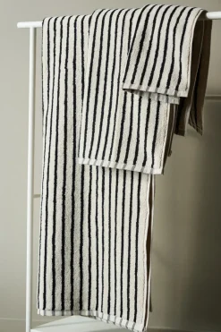 Drift towel 50x70 cm, White-black