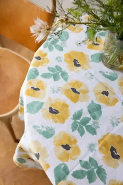 Eden waxed tablecloth Ø180 cm, Yellow