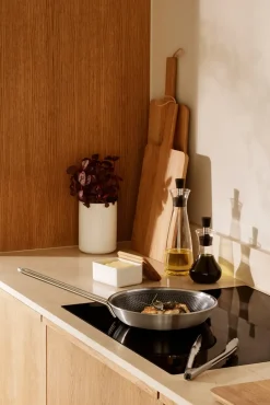 Eva Solo dressing shaker, glass