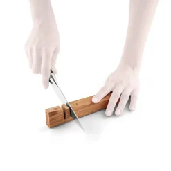 Eva Solo Eastern knife sharpener, Oak