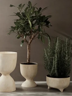 Evoke flower pot 45 cm, Warm Sand