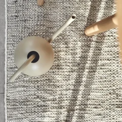Fawn wool carpet white, 200x300 cm