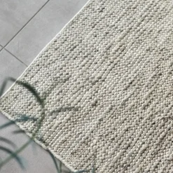 Fawn wool carpet white, 200x300 cm