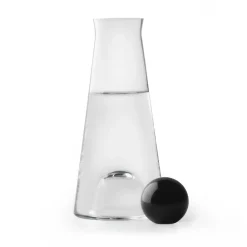Fia carafe, black