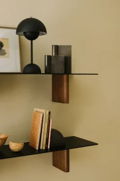 Flowerpot portable table lamp VP9, matte black