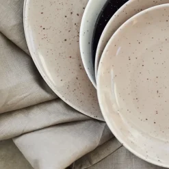 Freckle side plate Ø20 cm, beige