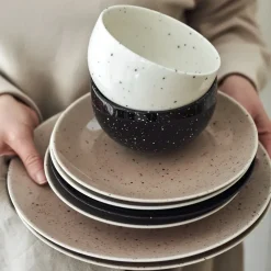 Freckle side plate Ø20 cm, beige
