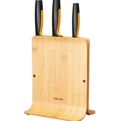 Functional Form knifeblock in bamboo with 3 knives, 4 pieces