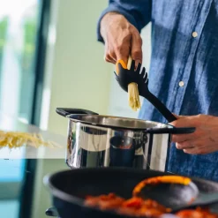 Functional Form pasta spoon 29 cm, Black