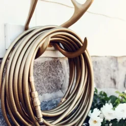 Garden Glory wall mount reindeer, Gold