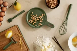 Green Tool balloon whisk, Green