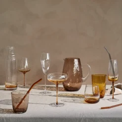 Hammered drinking glass 33.5 cl, brown