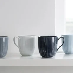 Hammershøi mug, white
