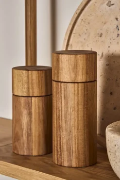Hollow pepper mill 16 cm, Acacia
