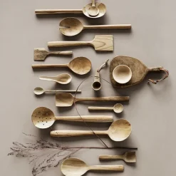 Java salad cutlery, Nature