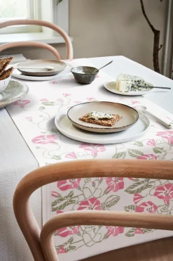 Åkervinda table runner 48x150 cm, Pink