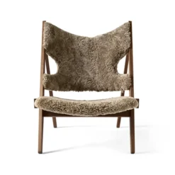 Knitting lounge chair, Sheepskin sahara, walnut legs