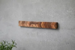 Laguiole by Hâws magnetic knife rack 40x5x2 cm, Acacia wood Herringbone style