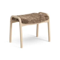 Lamini children's foot stool laquered beech/sheep skin, Sahara (nougat brown)