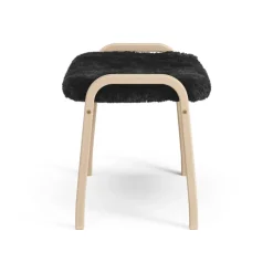 Lamini children's foot stool laquered beech/sheep skin, Black (black)