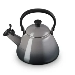 Le Creuset Kone kettle with whistle, Flint
