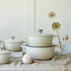 Le Creuset round casserole 5.3 l, Meringue