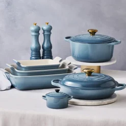 Le Creuset Signature round casserole 4.2 l, Chambray
