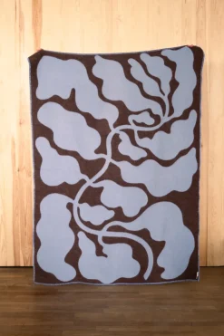 Leaves felt 130x180 cm, Blue-brown