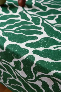 Leaves tablecloth 149x250 cm, Green