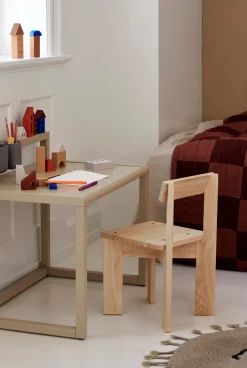 Little Architect writing table, Cashmere
