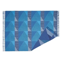 Metric focus No. 3 cotton blankets 130x185 cm, Blue