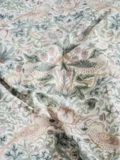 Morris & Co. Strawberry Thief Pillowcase, Green, 50x90 cm